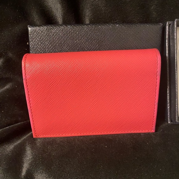 Prada Red Card Wallet w/Box - Picture 2 of 13